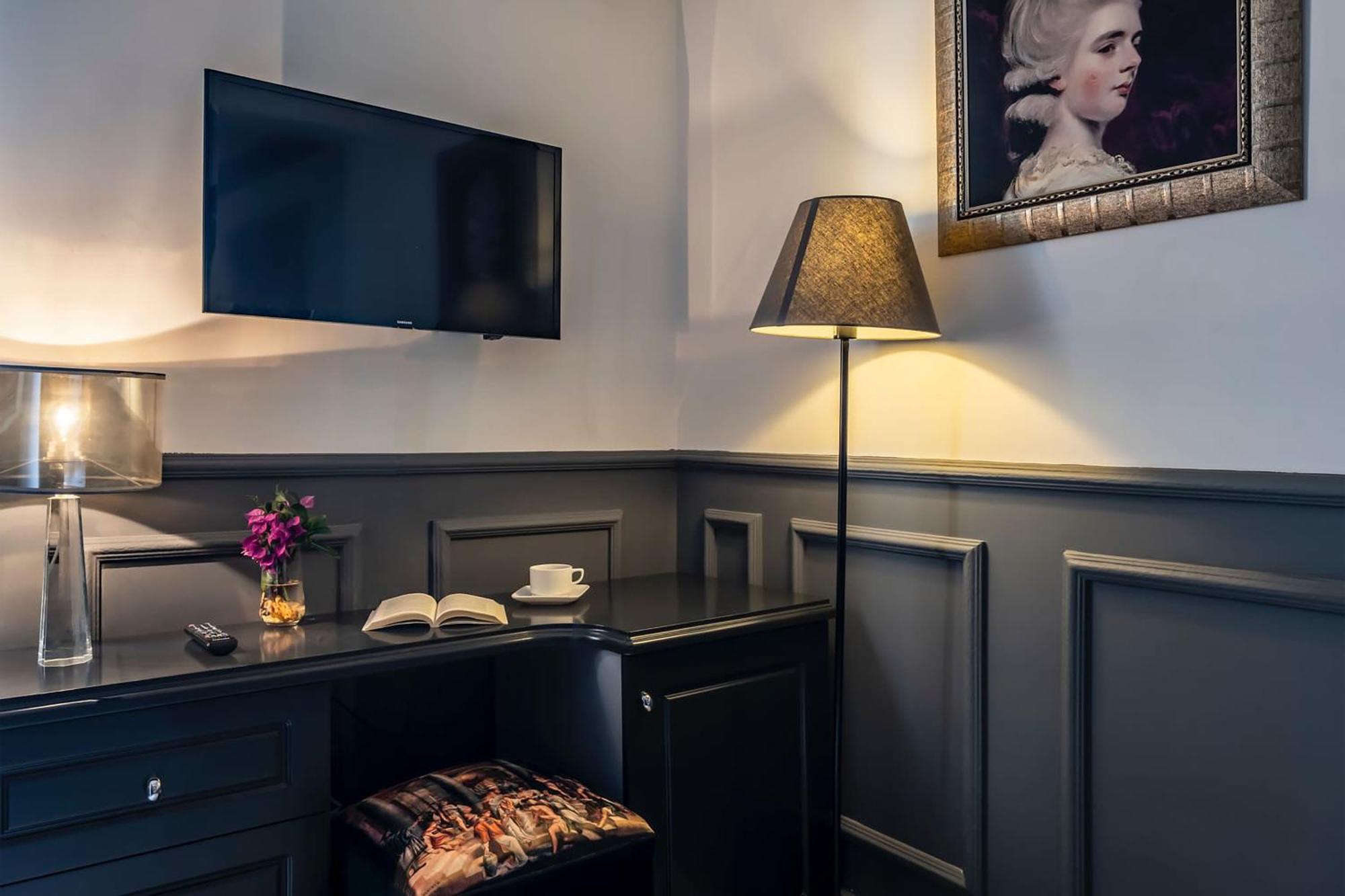 Art & Interiors Otel Gümbet Dış mekan fotoğraf