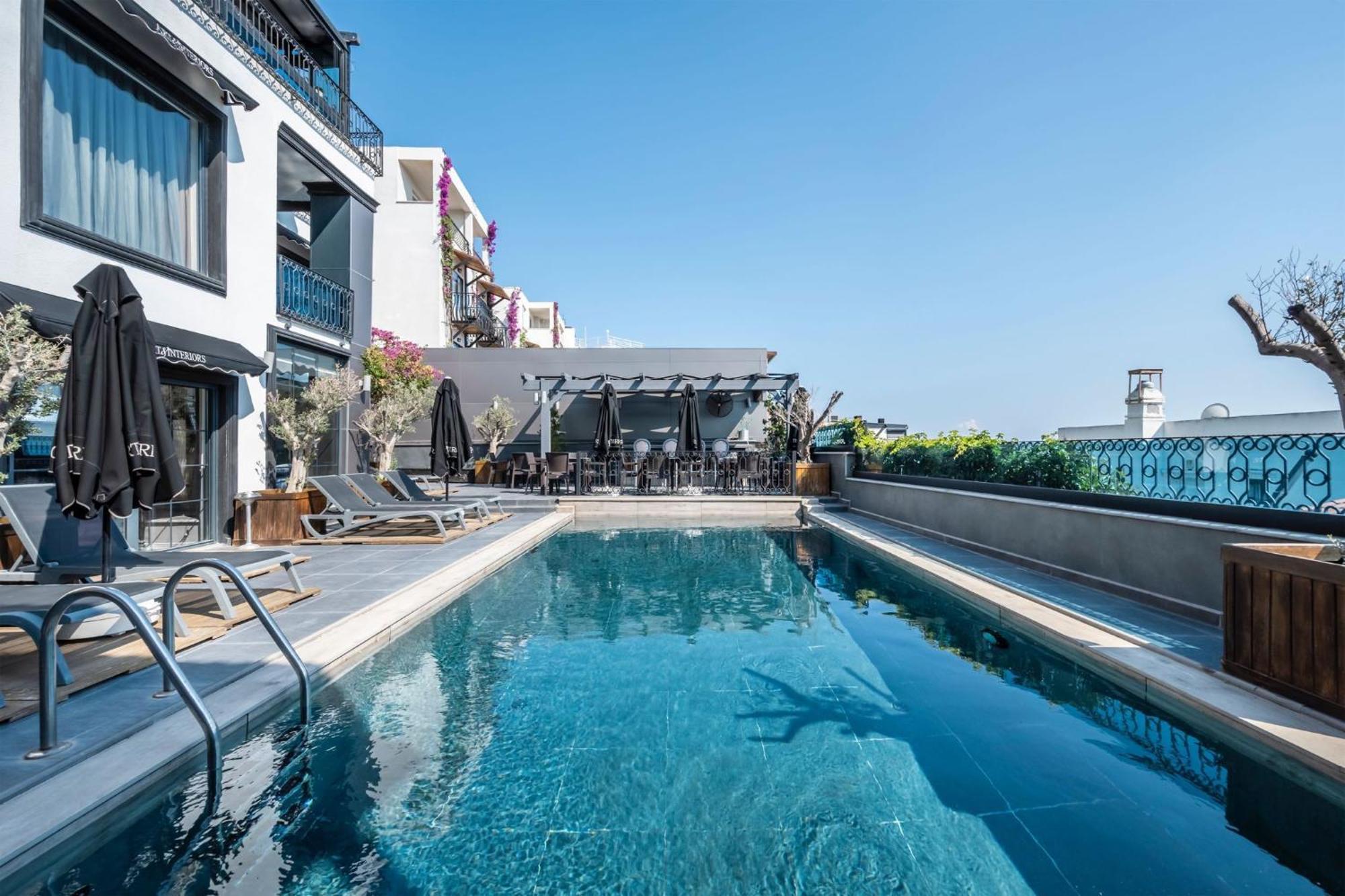 Art & Interiors Otel Gümbet Dış mekan fotoğraf